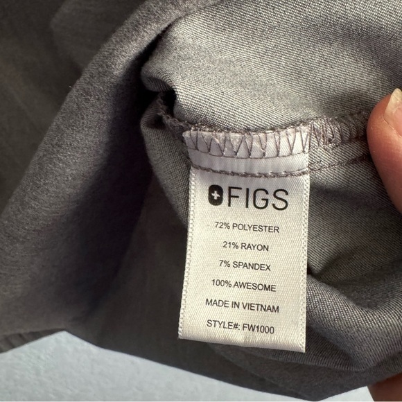 Figs Men’s One Pocket Short Sleeve Scrub Top - Picture 4 of 8